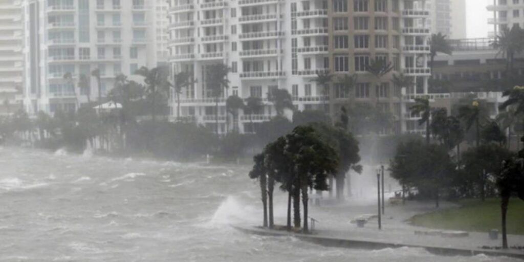 Temporada de Huracanes.