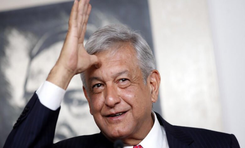 AMLO.