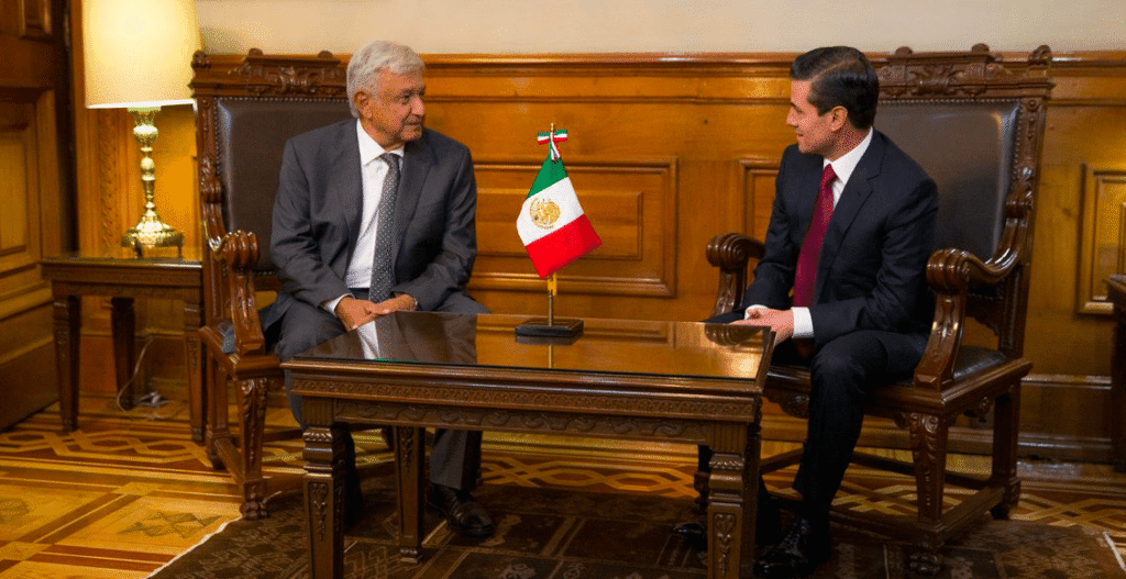 AMLO y EPN.