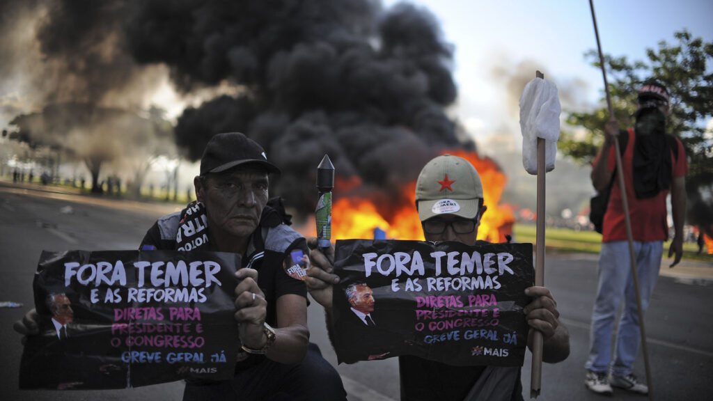 Bolsonaro, Lula y la Anarquía.