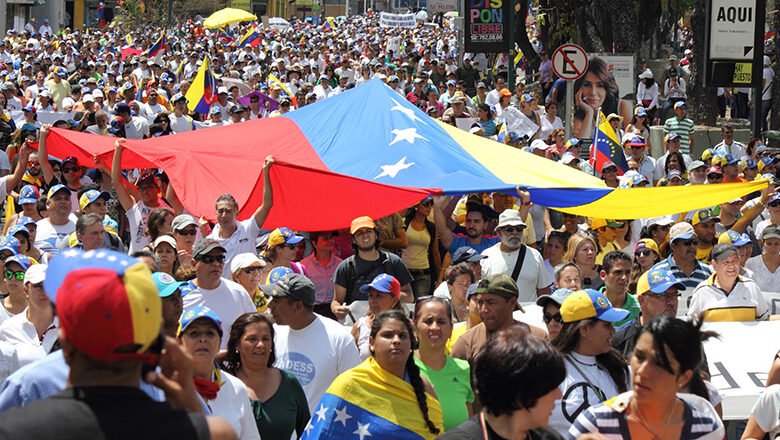 Nuevos Opositores.