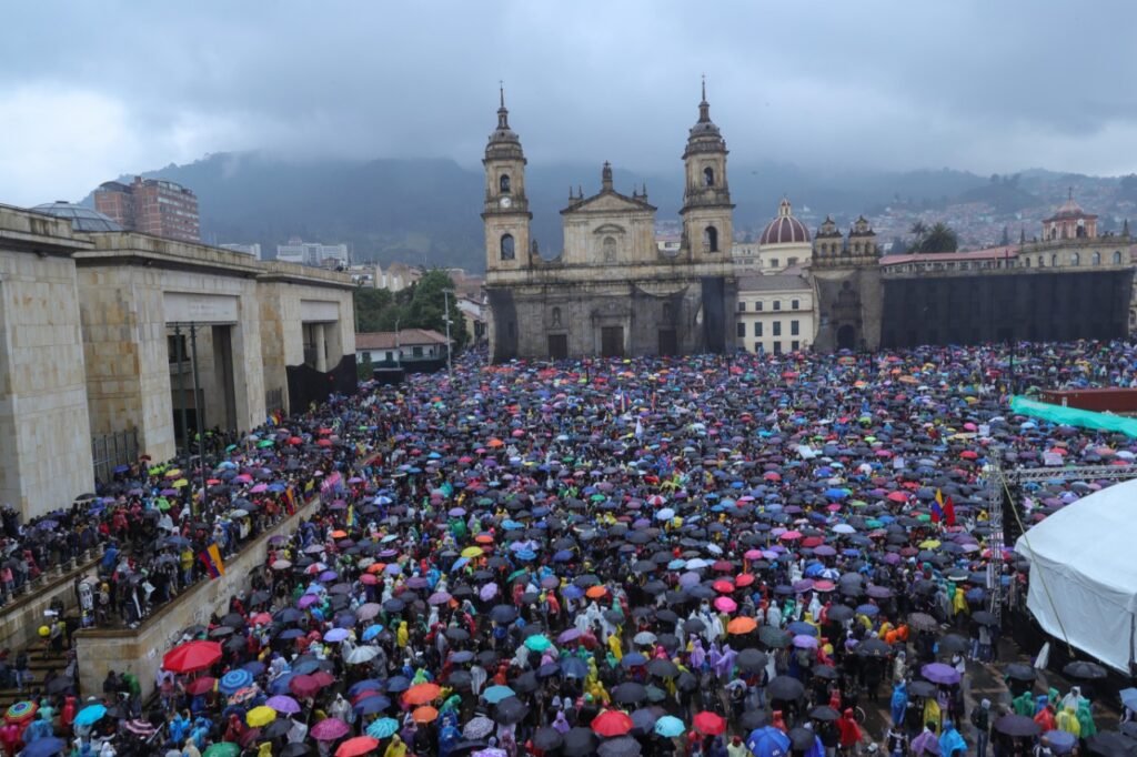 Marcha contra Duque.