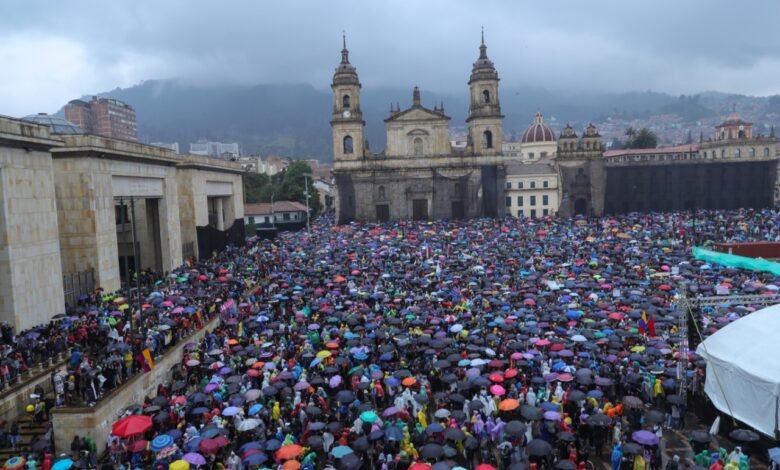 Marcha contra Duque.