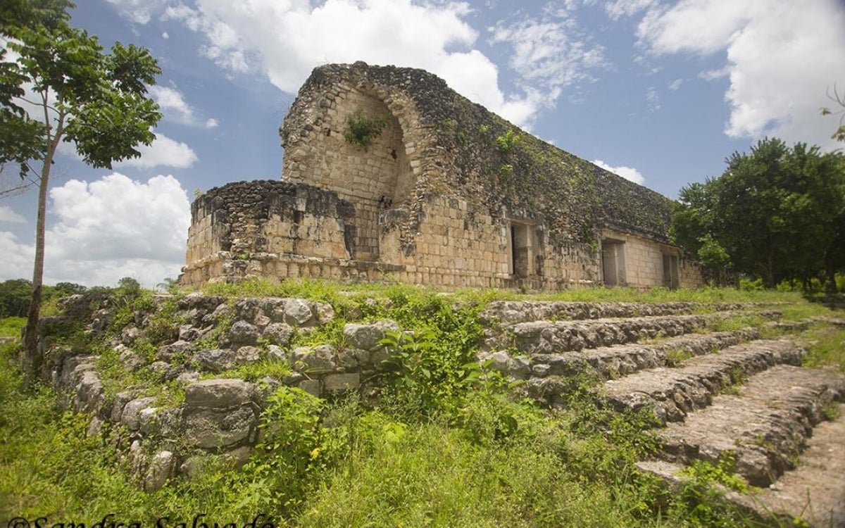 Descubren palacio Maya en Yucatán.