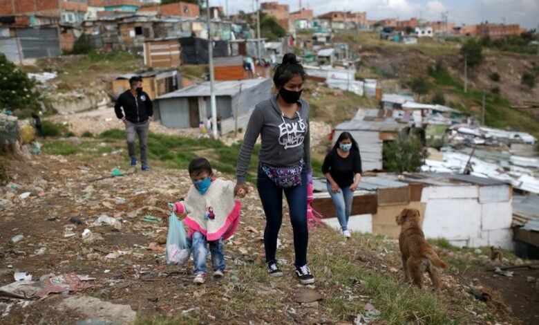 Pobres Desalojados.