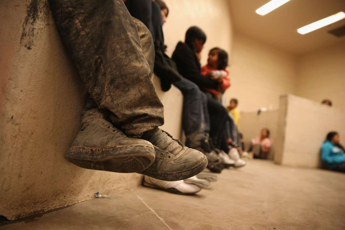 Rayos de Calor contra Migrantes.