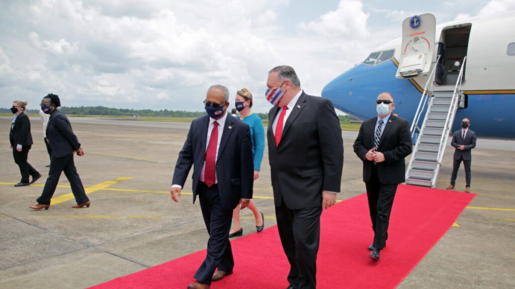 Pompeo en Surinam.