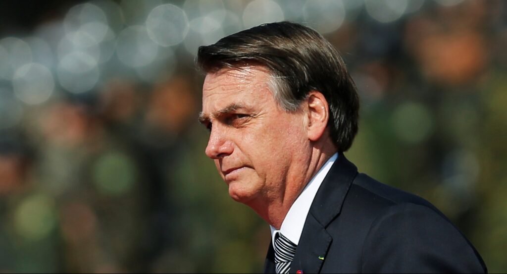 UE reta a Bolsonaro.
