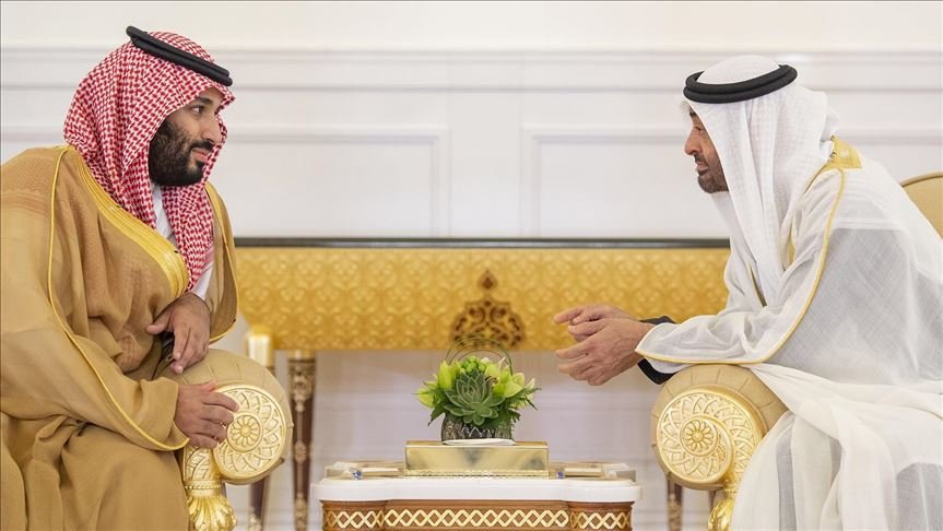 Emiratos Petroleros por Venezuela.