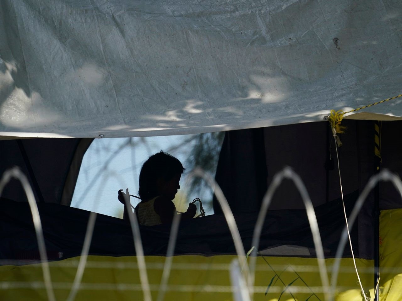 Permanecer en México.