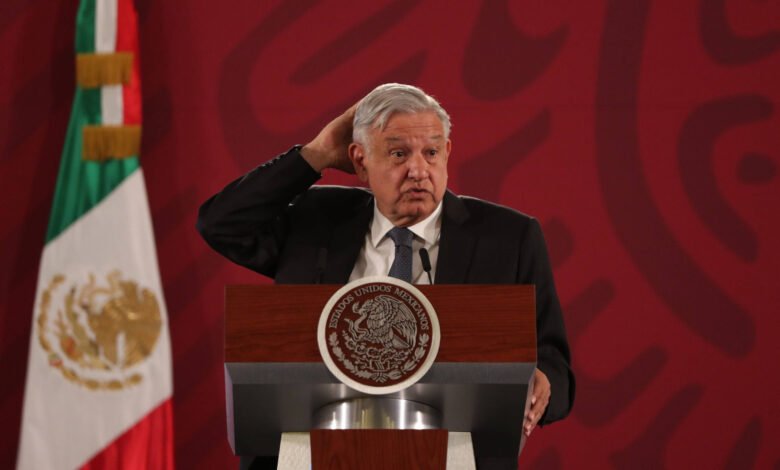 AMLO Desenmascarado.