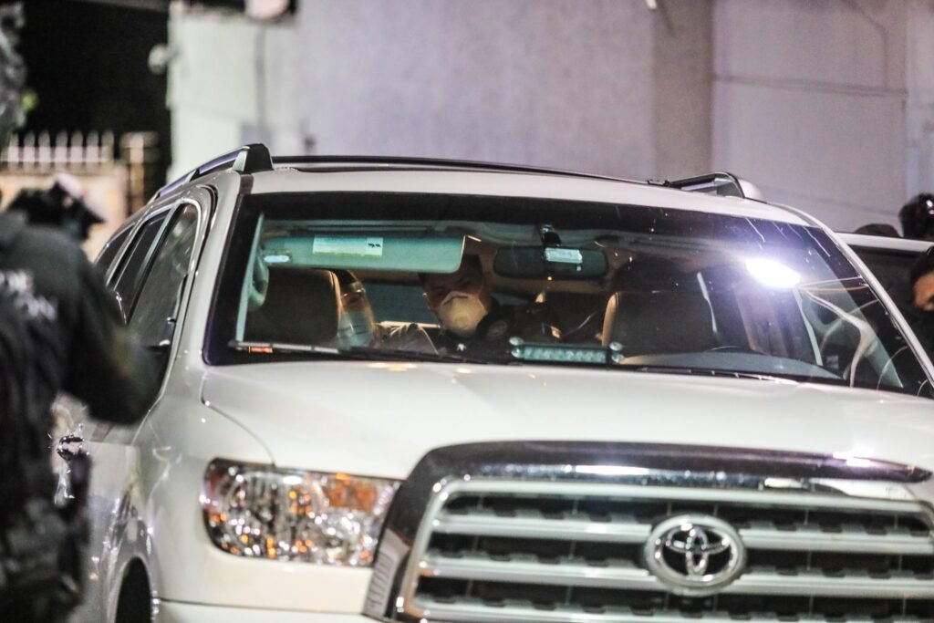 Mario Marín es arrestado.