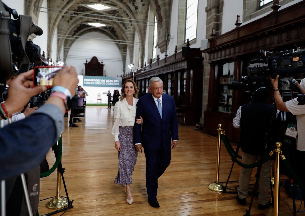 AMLO se va a Vacunar.