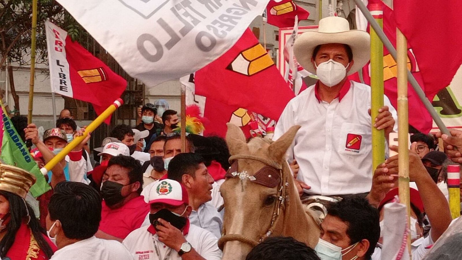 Pedro Castillo en Perú.