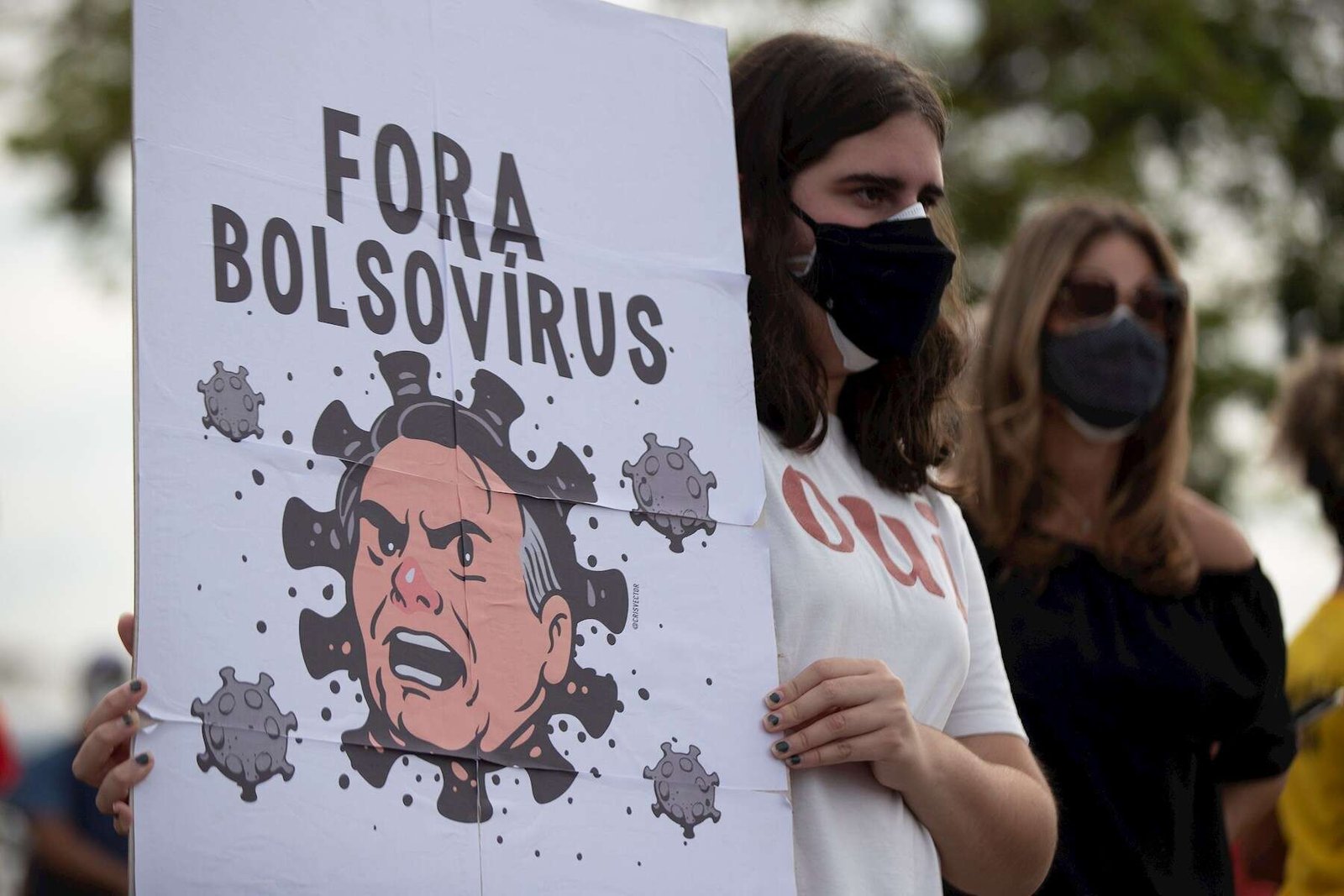 Protesta contra Bolsovirus.