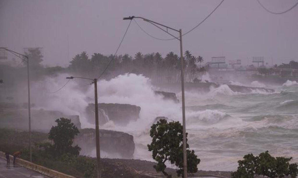 Tormenta Tropical Elsa.