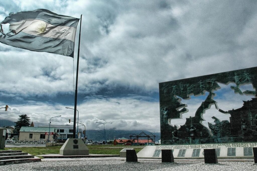 Las Malvinas son Argentinas.