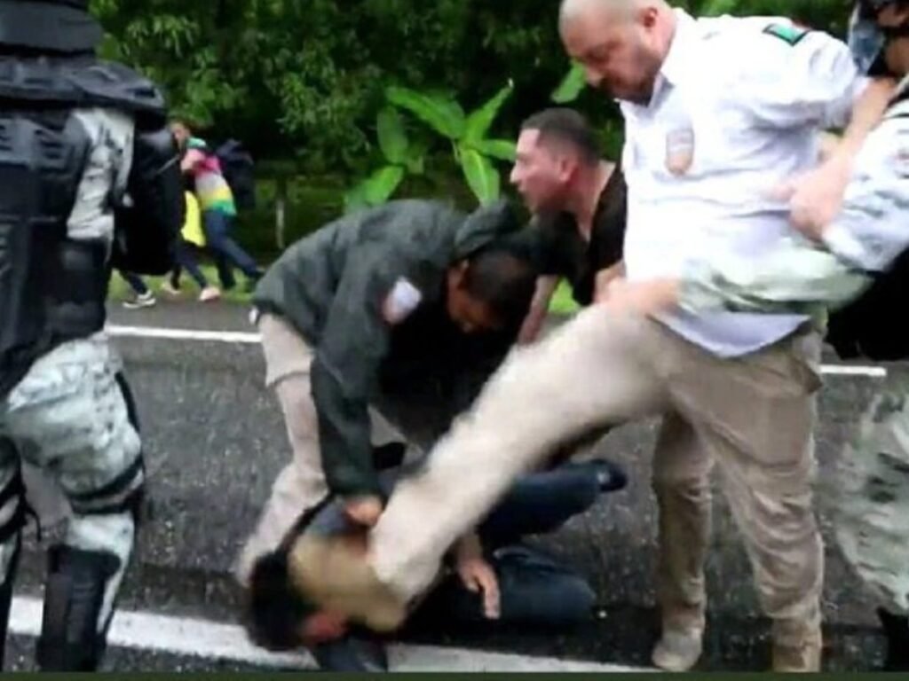 La GN los reprimió a patadas.