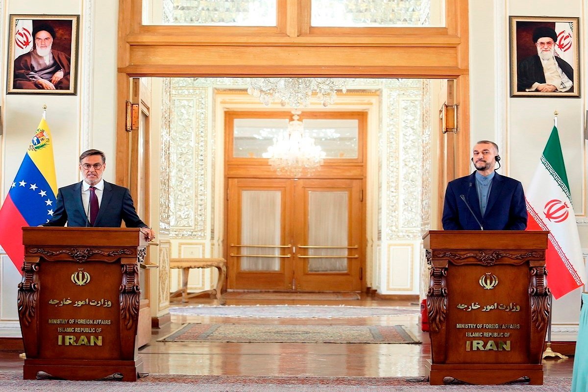 Cooperación con Irán.