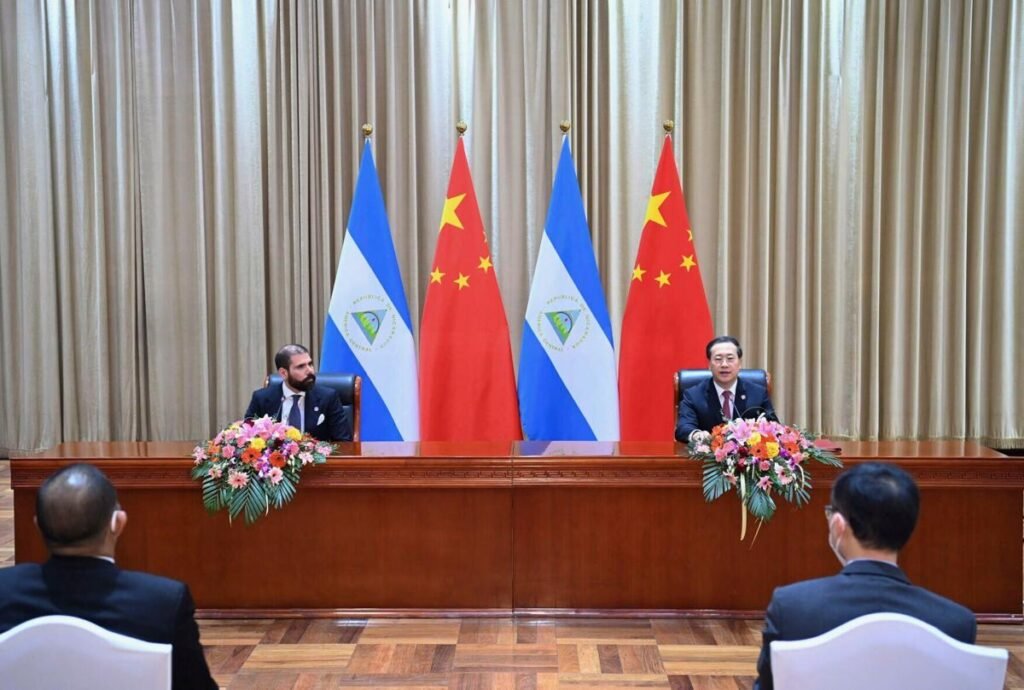 Nicaragua cambia a Taiwán por China.