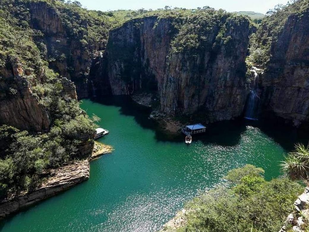 Accidente en el Lago Furnas.