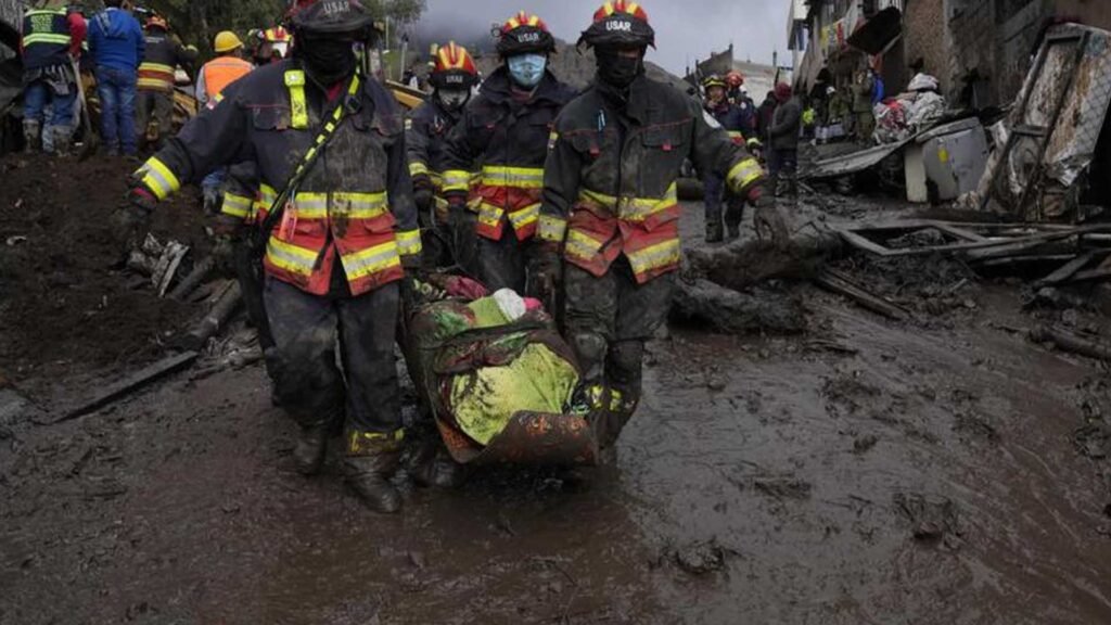 Mortal deslizamiento en Quito.