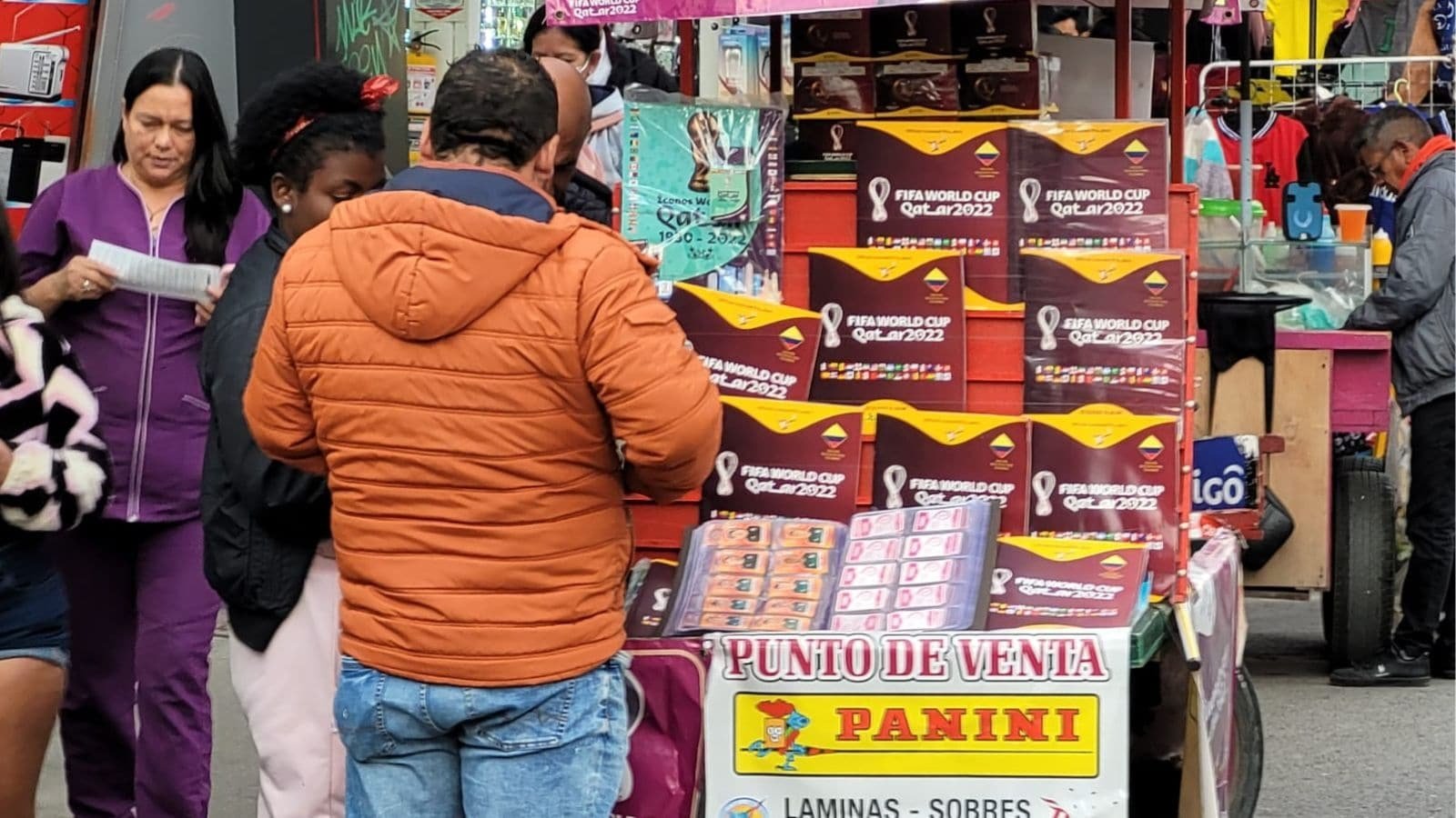 Álbum Panini del Mundial de Fútbol Qatar 2022.