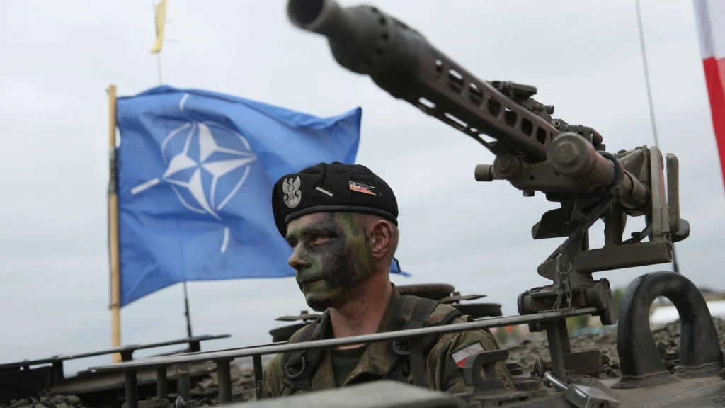 OTAN se desarma.