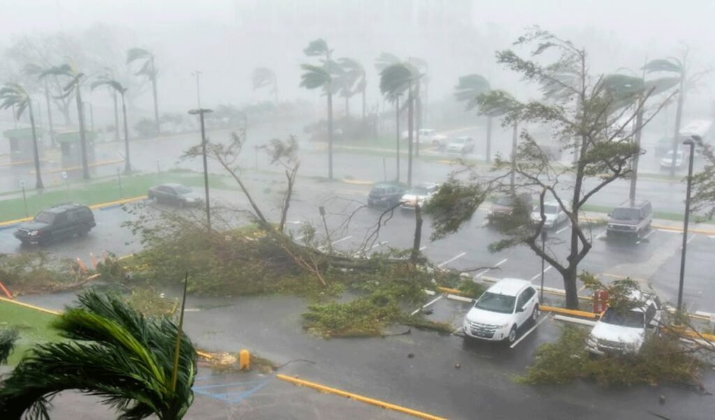 Huracán Lisa en Belize.