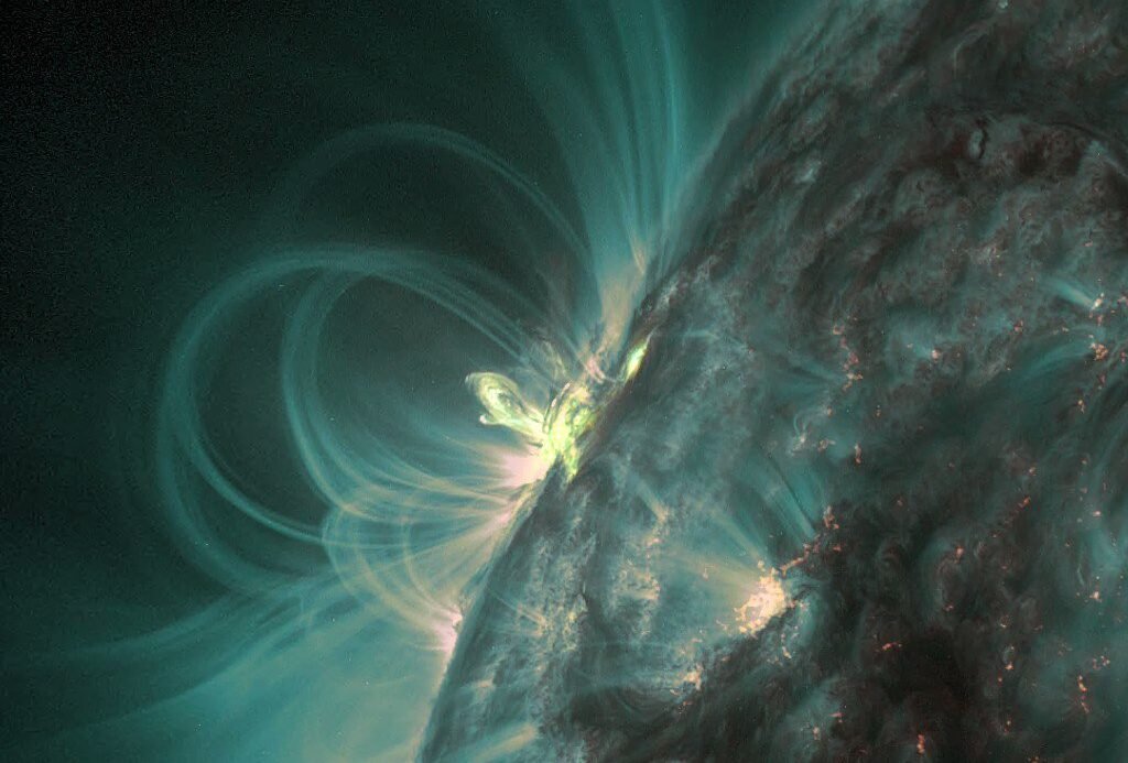 Eyección masiva desde el sol.