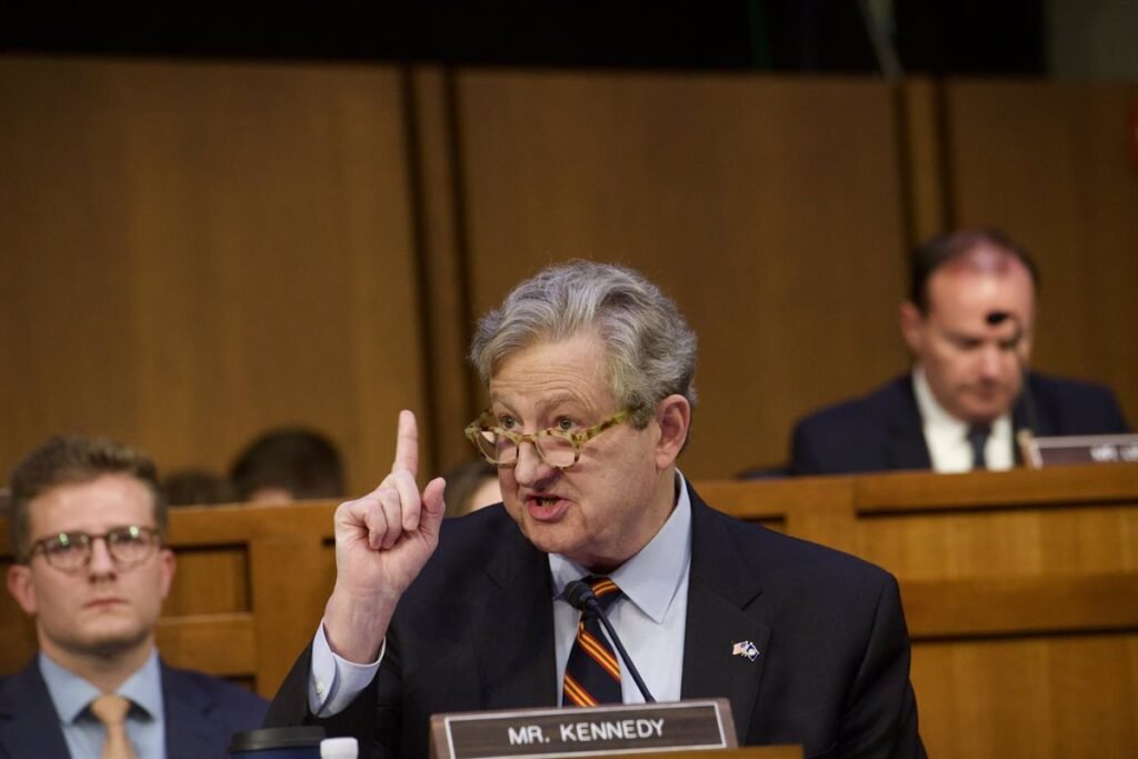 México responde a Kennedy.