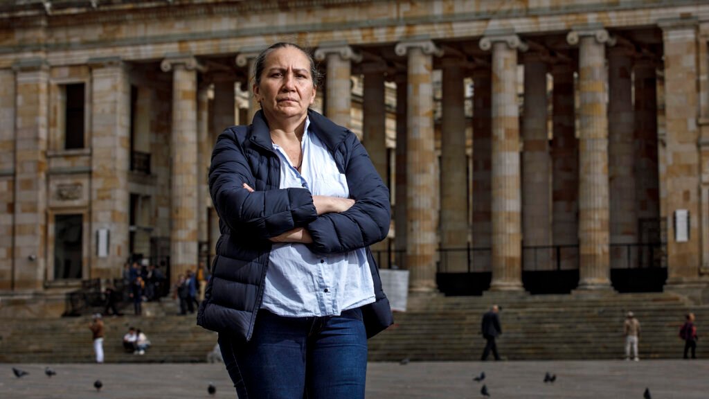 Logran arrastrar a Petro.