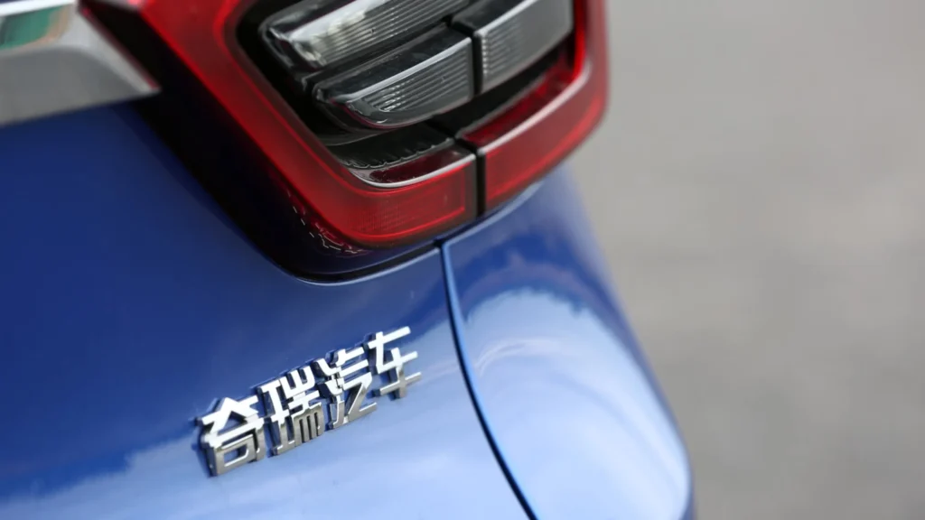 Europa inicia guerra contra los vehículos chinos.