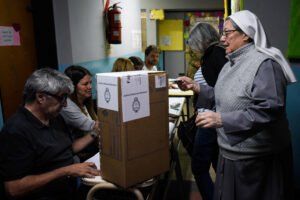Peligra el bipartidismo argentino.