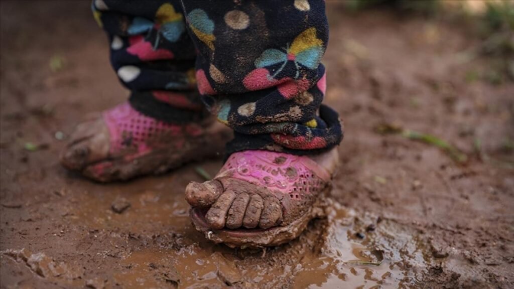 Se abre la brecha de la pobreza.