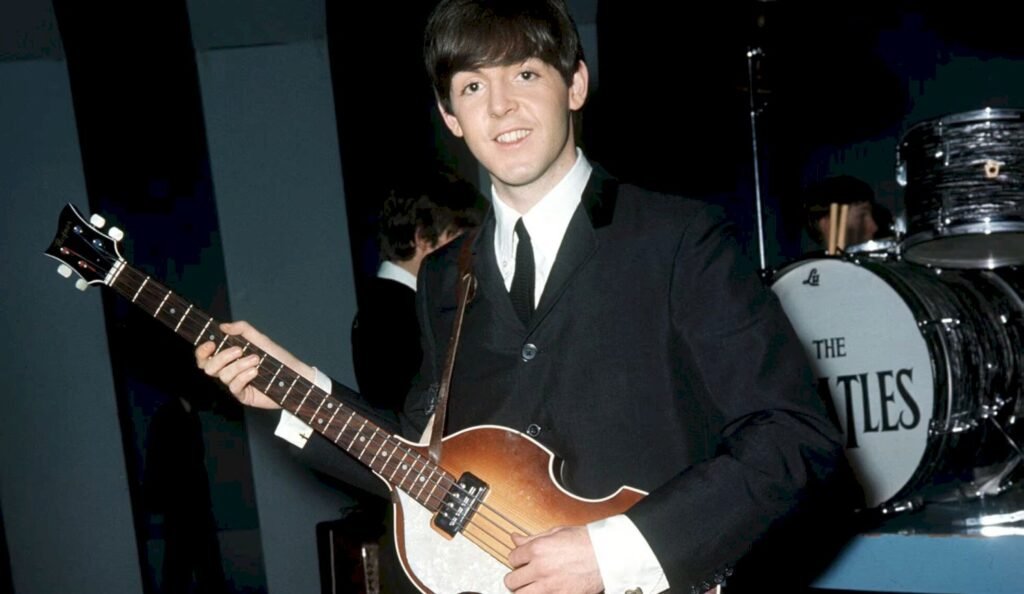 El bajo de Paul McCartney.