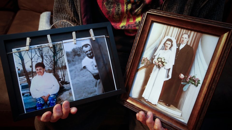 Dos hombre fueron separados al nacer.